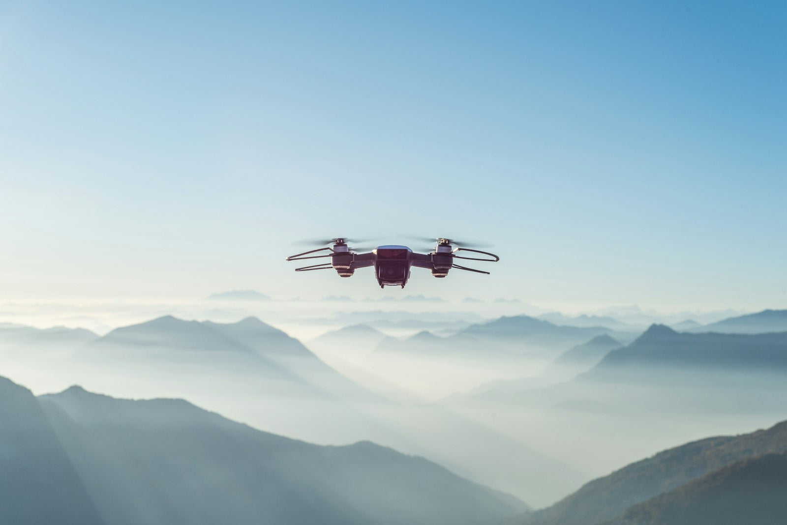 Aeron Summit GPS Drone — view 1